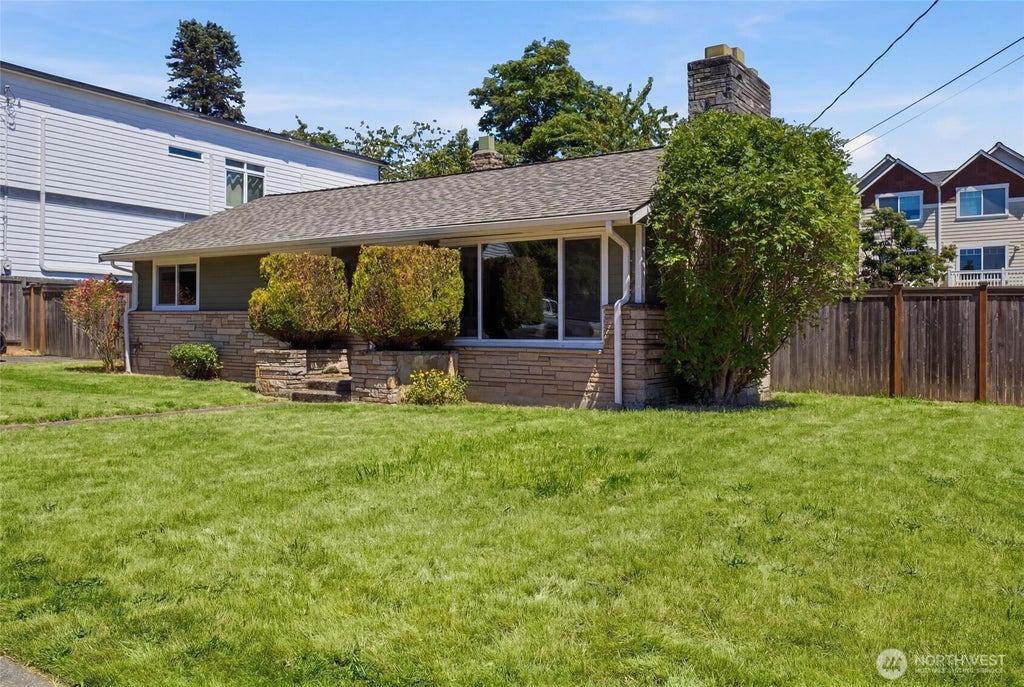 Photo of 5968 44th Avenue S, Seattle, WA 98118 (MLS # 2538702)
