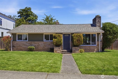 Photo of 5968 44th Avenue S, Seattle, WA 98118 (MLS # 2538702)