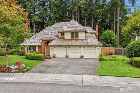 Photo of 15416 28th Drive SE, Mill Creek, WA 98012 (MLS # 2578903)