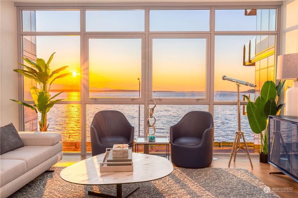 Photo of 1250 Alki Avenue SW #5D, Seattle, WA 98116 (MLS # 2138706)