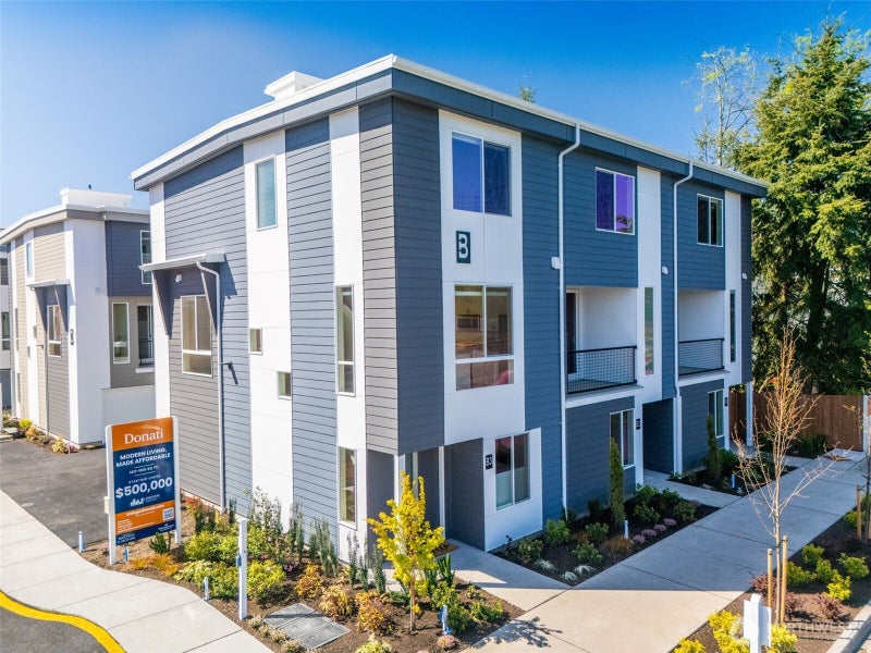 222 124th Street SW C1