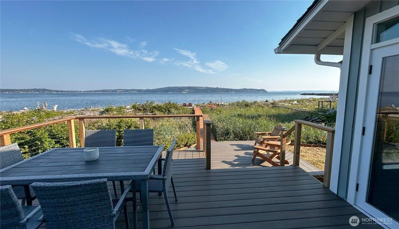 1818 Lola Beach Lane