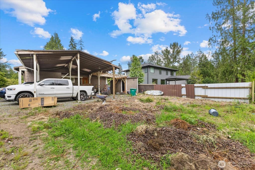 Photo of 10024 228th Pl SE PL, Woodinville, WA 98077 (MLS # 2559905)