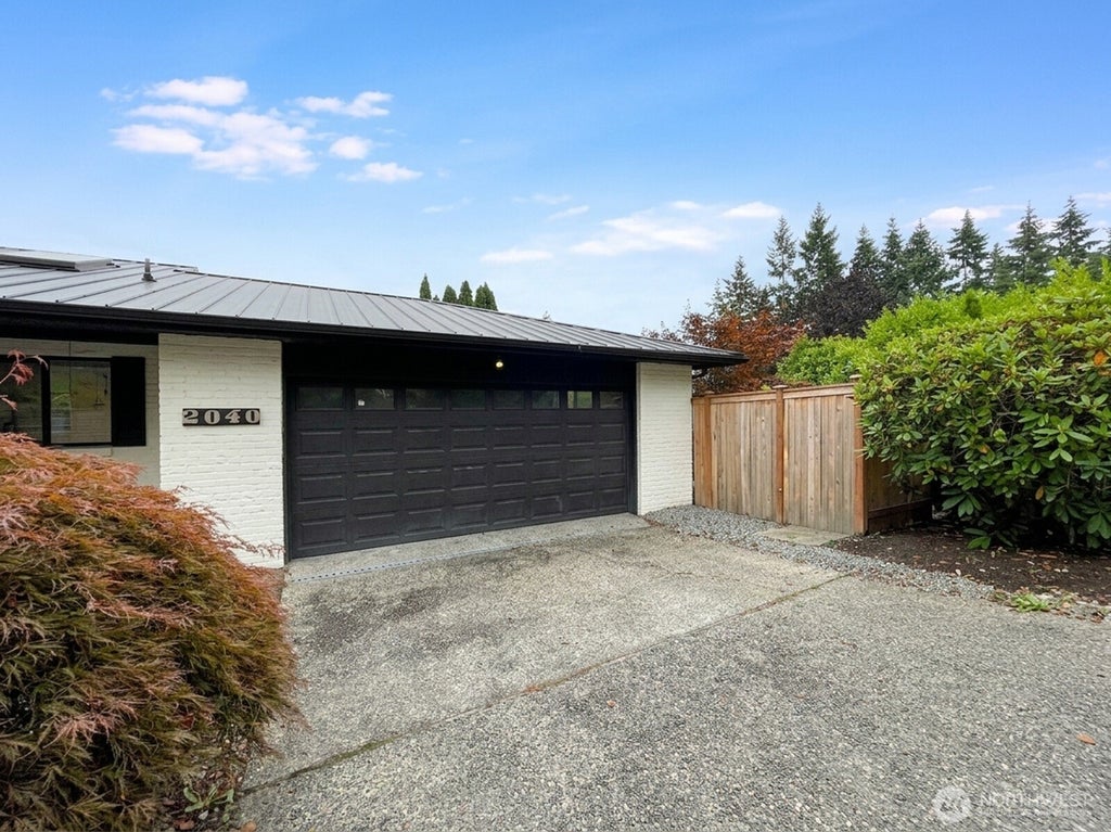Photo of 2040 128th Avenue SE, Bellevue, WA 98005 (MLS # 2584960)