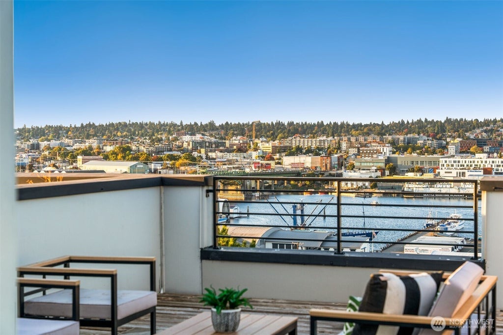 Photo of 1208 W Emerson Street, Seattle, WA 98119 (MLS # 2585426)