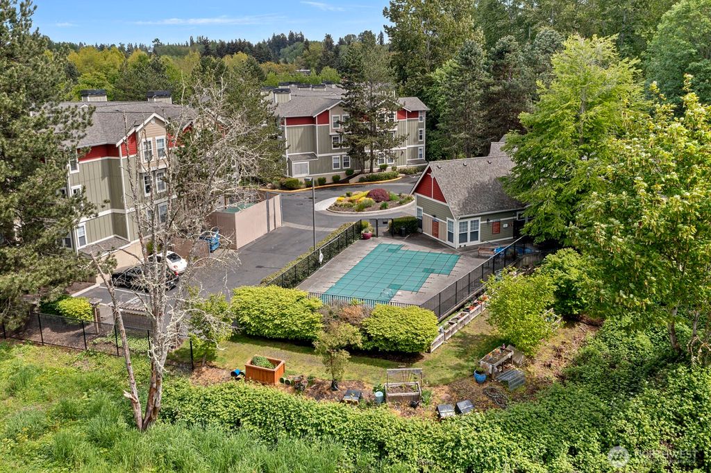 Photo of 7711 NE 175th Street #E111, Kenmore, WA 98028 (MLS # 2337965)