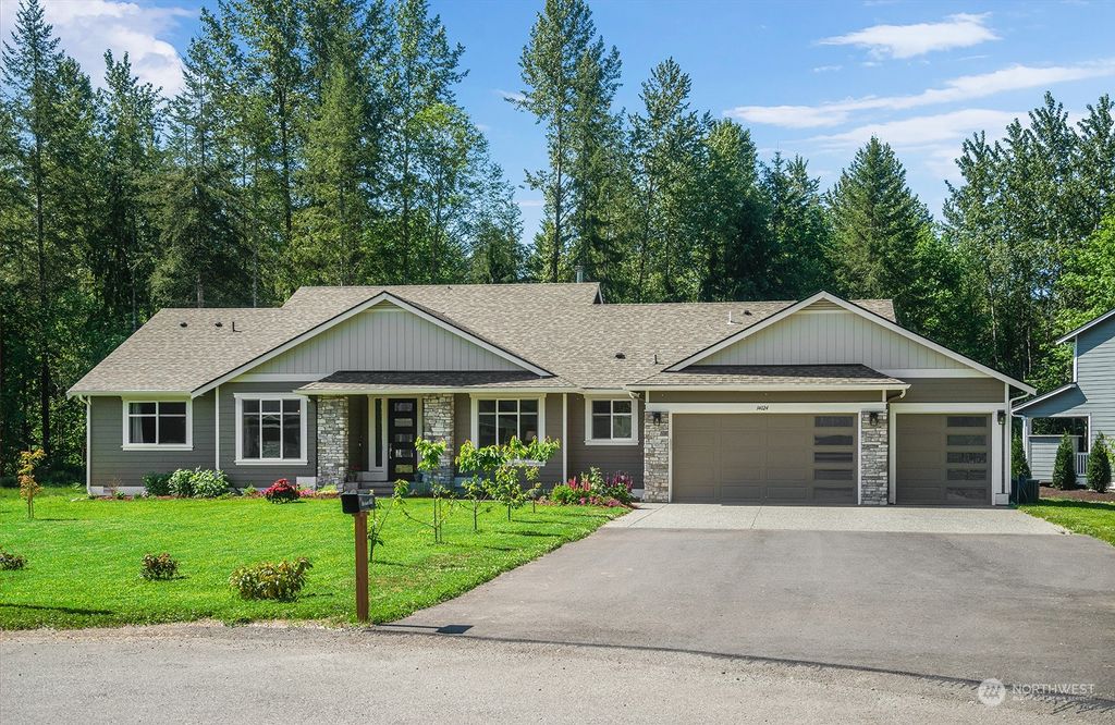 Photo of 14024 107th Place NE, Lake Stevens, WA 98258 (MLS # 2071491)