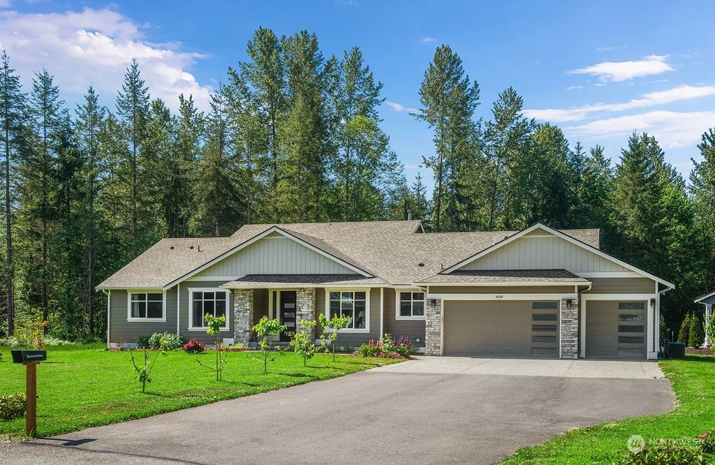 Photo of 14024 107th Place NE, Lake Stevens, WA 98258 (MLS # 2071491)