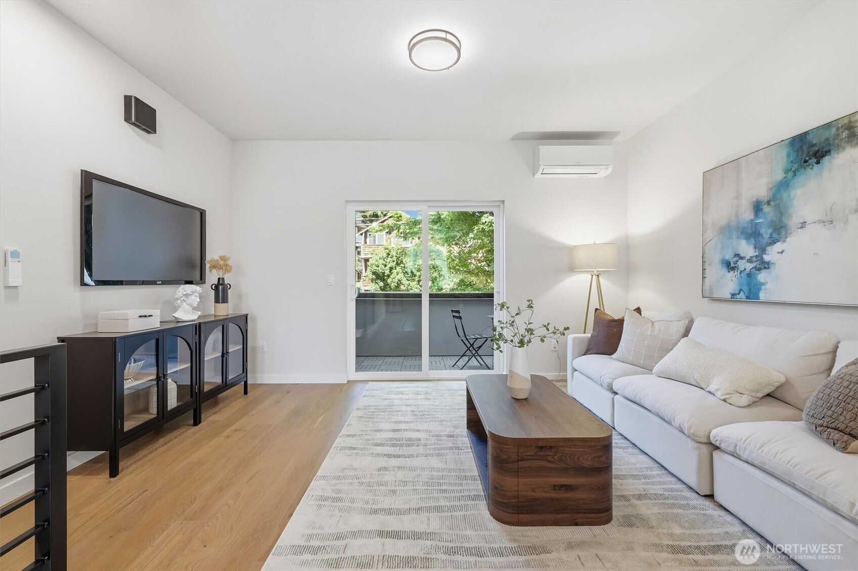 105 NW 39 th Street