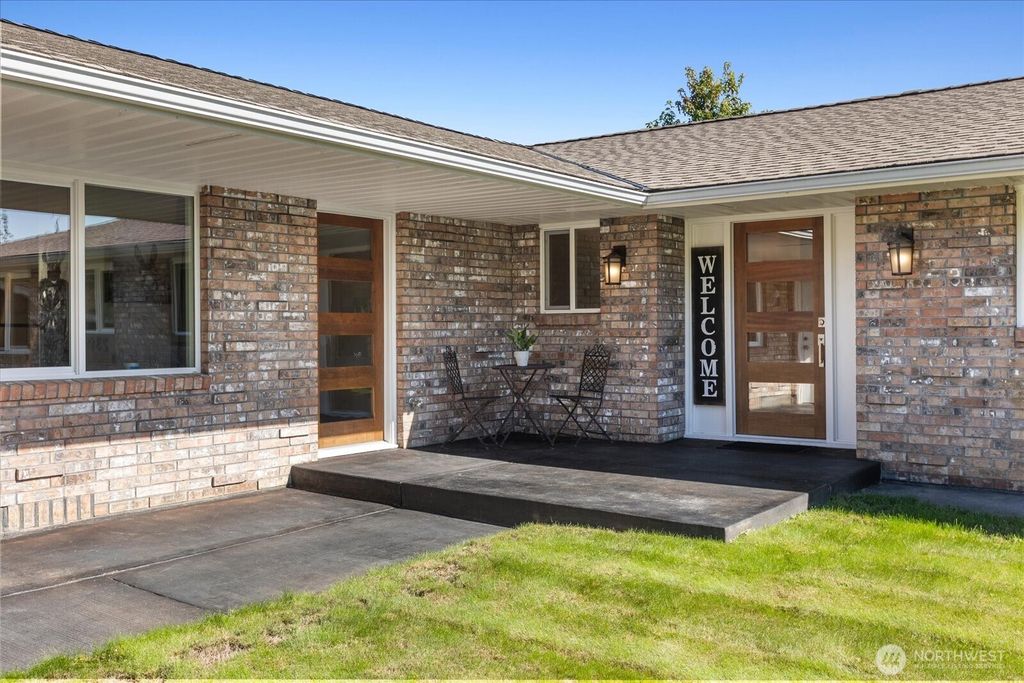 Photo of 2311 116th Avenue NE, Lake Stevens, WA 98258 (MLS # 2437118)