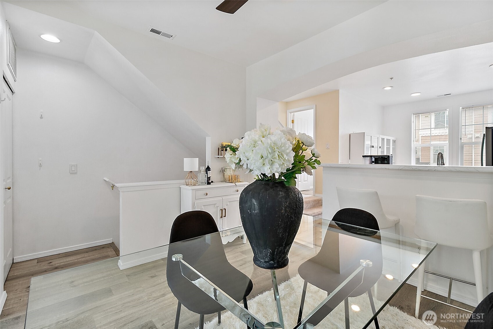 5916 S 232nd Court 3-2