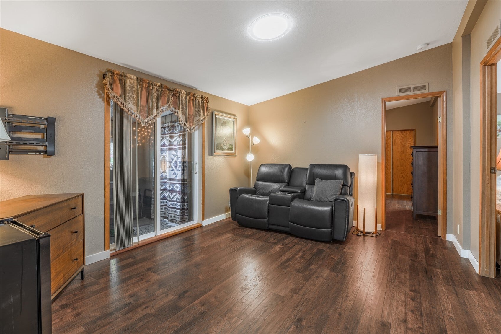 1402 NE 22nd Street 551