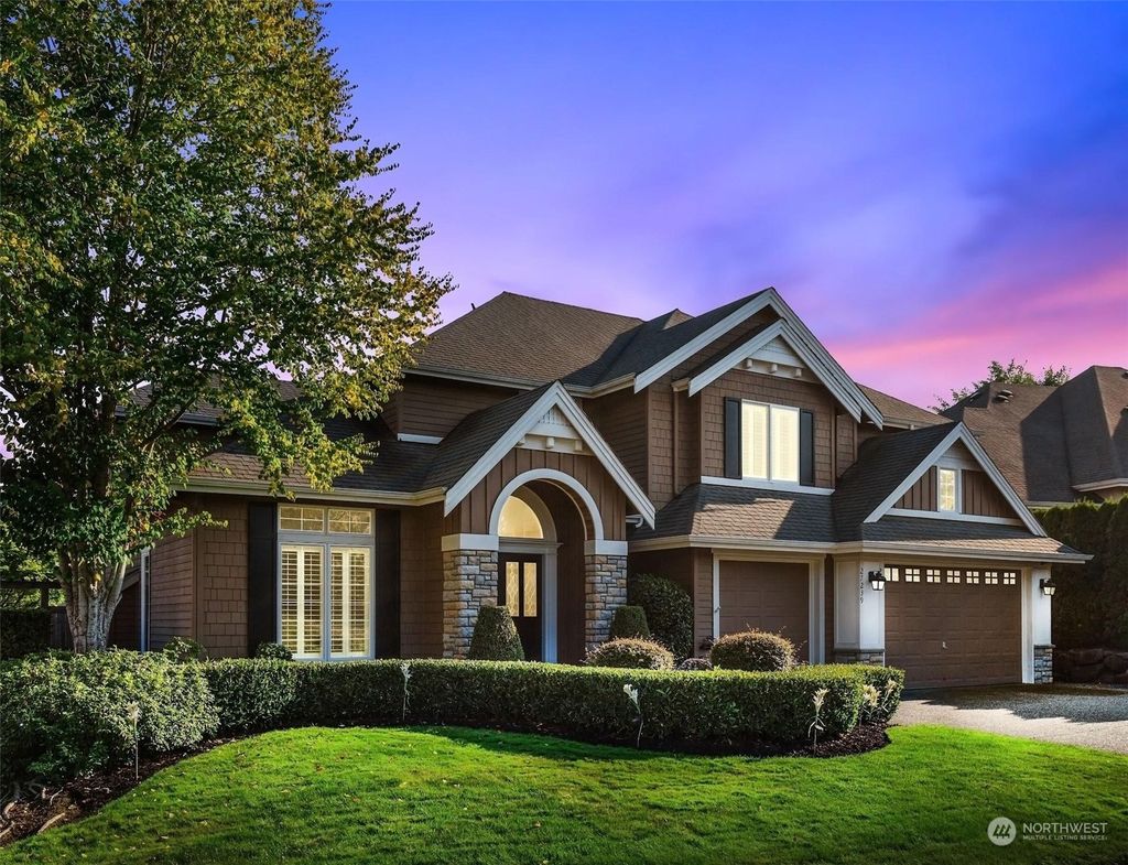 Photo of 27239 SE 12th Place, Sammamish, WA 98075 (MLS # 2002068)