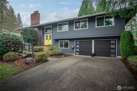 Photo of 14265 131st Avenue NE, Kirkland, WA 98034 (MLS # 2493542)