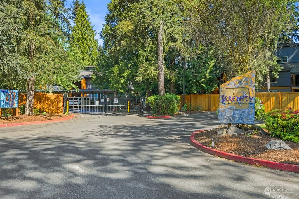 Photo of 10809 NE 147th Lane #M101, Bothell, WA 98011 (MLS # 2237781)