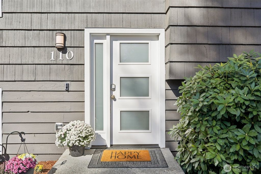 Photo of 110 NW 188th Street, Shoreline, WA 98177 (MLS # 2432699)