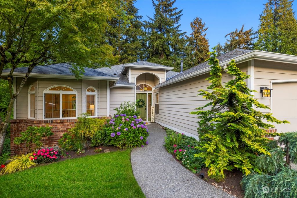 Photo of 14638 138th Way NE, Woodinville, WA 98072 (MLS # 2268957)