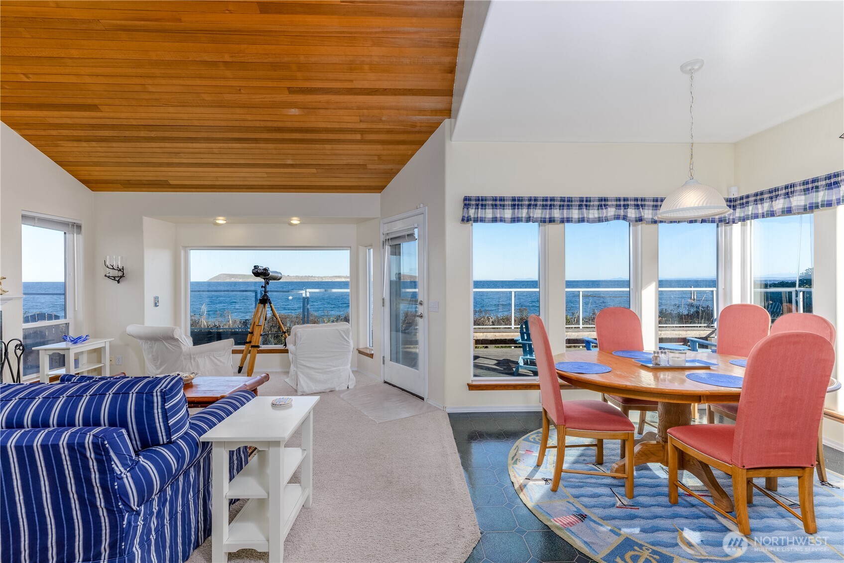 190 Diamond Shore Lane