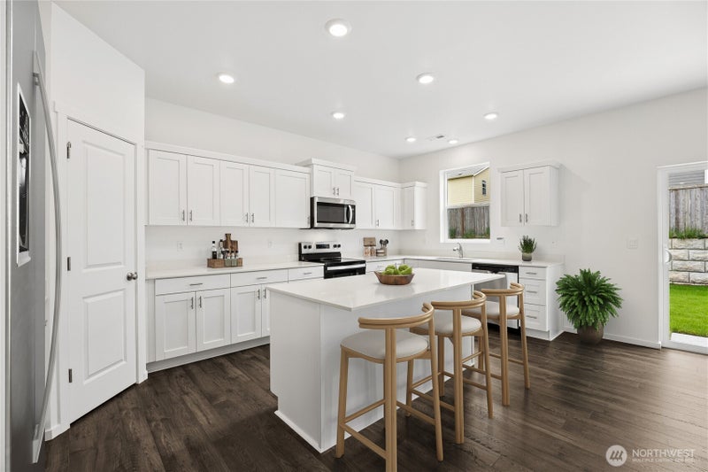 7823 287th Place NW 122