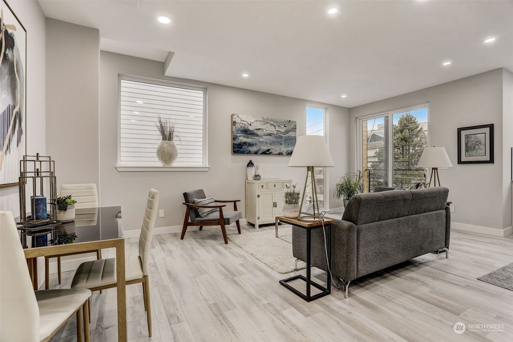 Photo of 6033 42nd Avenue SW #D, Seattle, WA 98136 (MLS # 2264567)