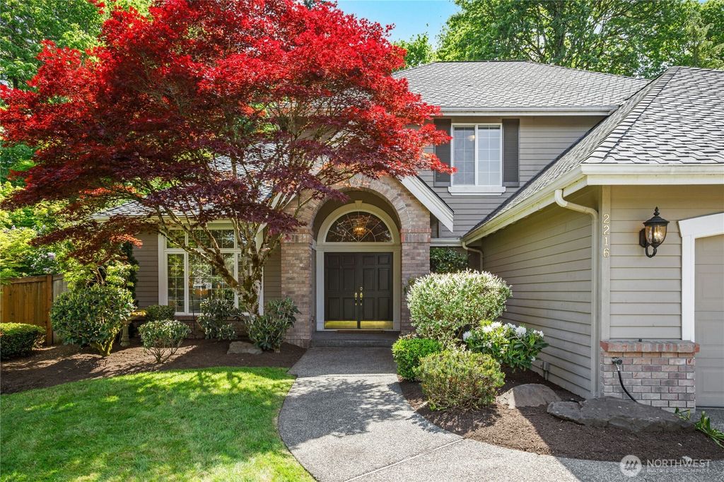 Photo of 2216 271st Court SE, Sammamish, WA 98075 (MLS # 2373711)