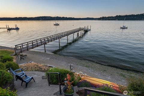 Photo of 1162 Hyak Place, Fox Island, WA 98333 (MLS # 2401782)