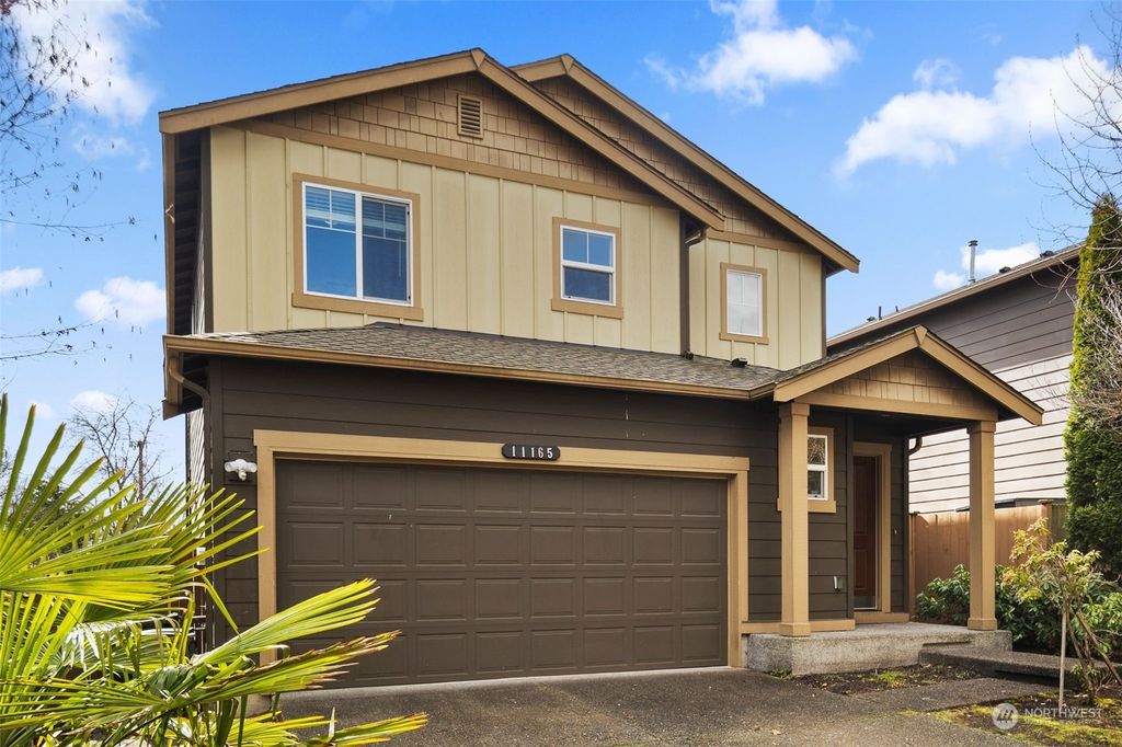Photo of 11165 SE 203rd Place, Kent, WA 98031 (MLS # 2206196)