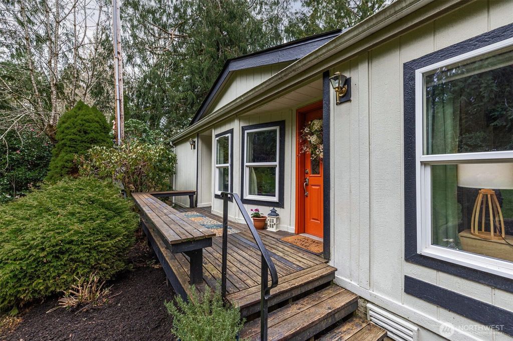 Photo of 33501 112th Street SE, Sultan, WA 98294 (MLS # 2496605)