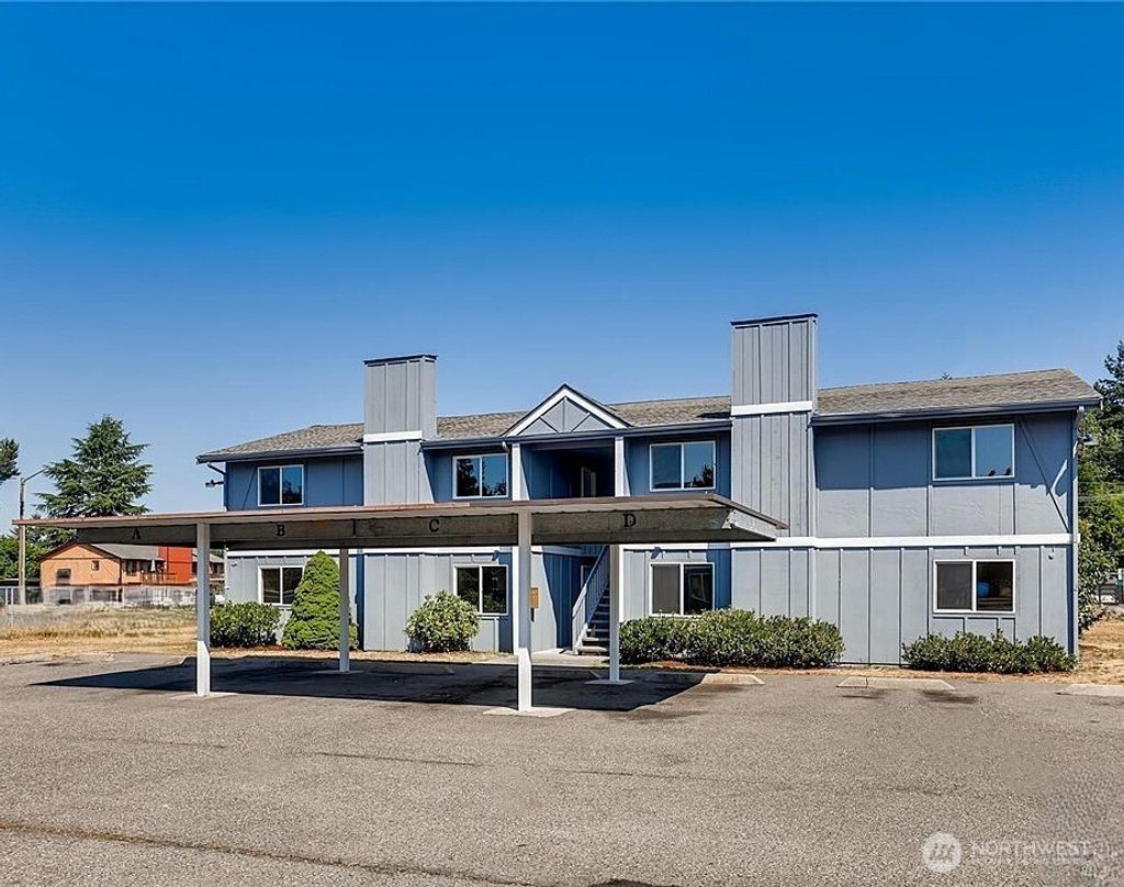listing image 9361056613878839358