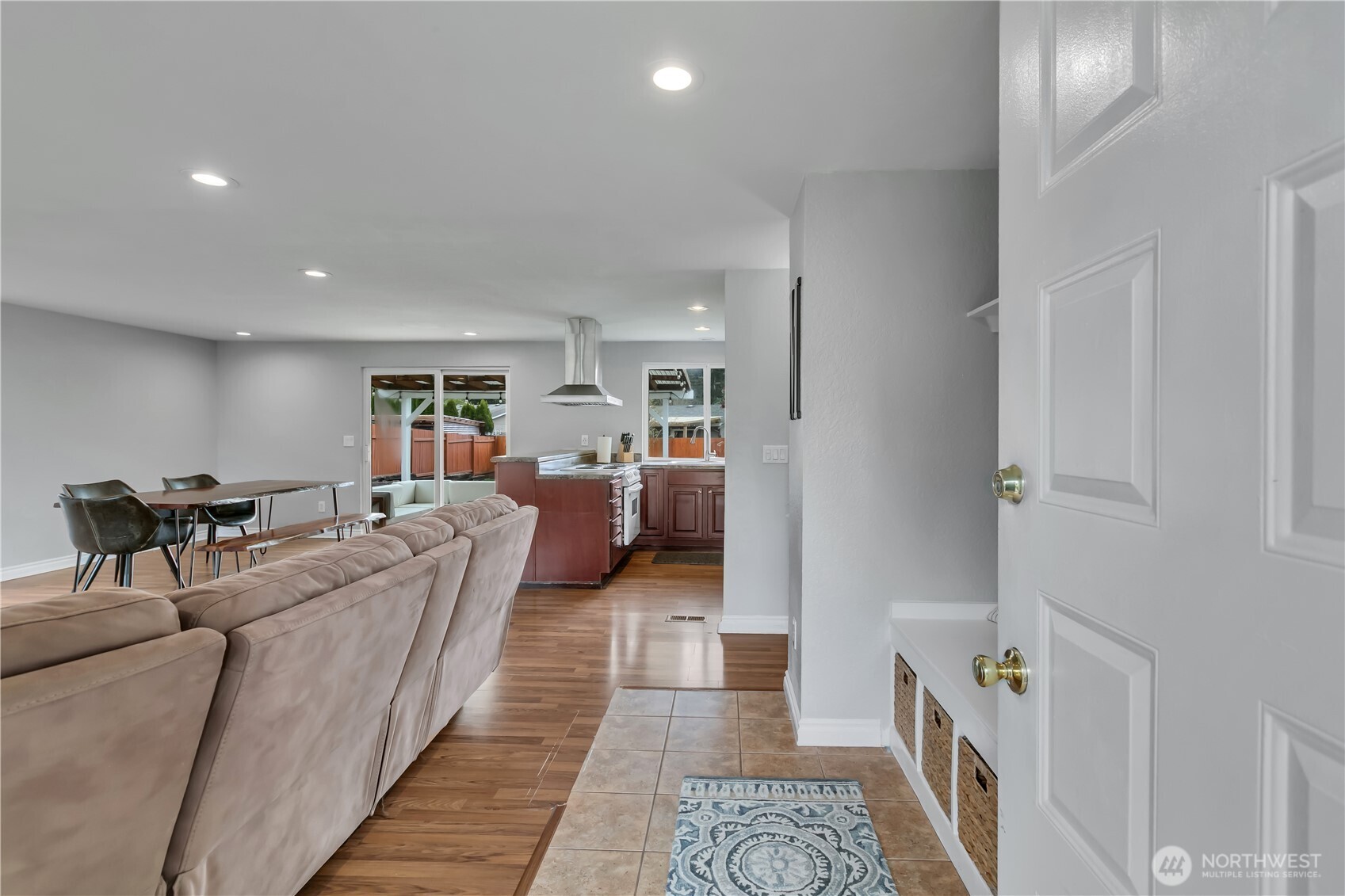 2622 25th Avenue Ct SE