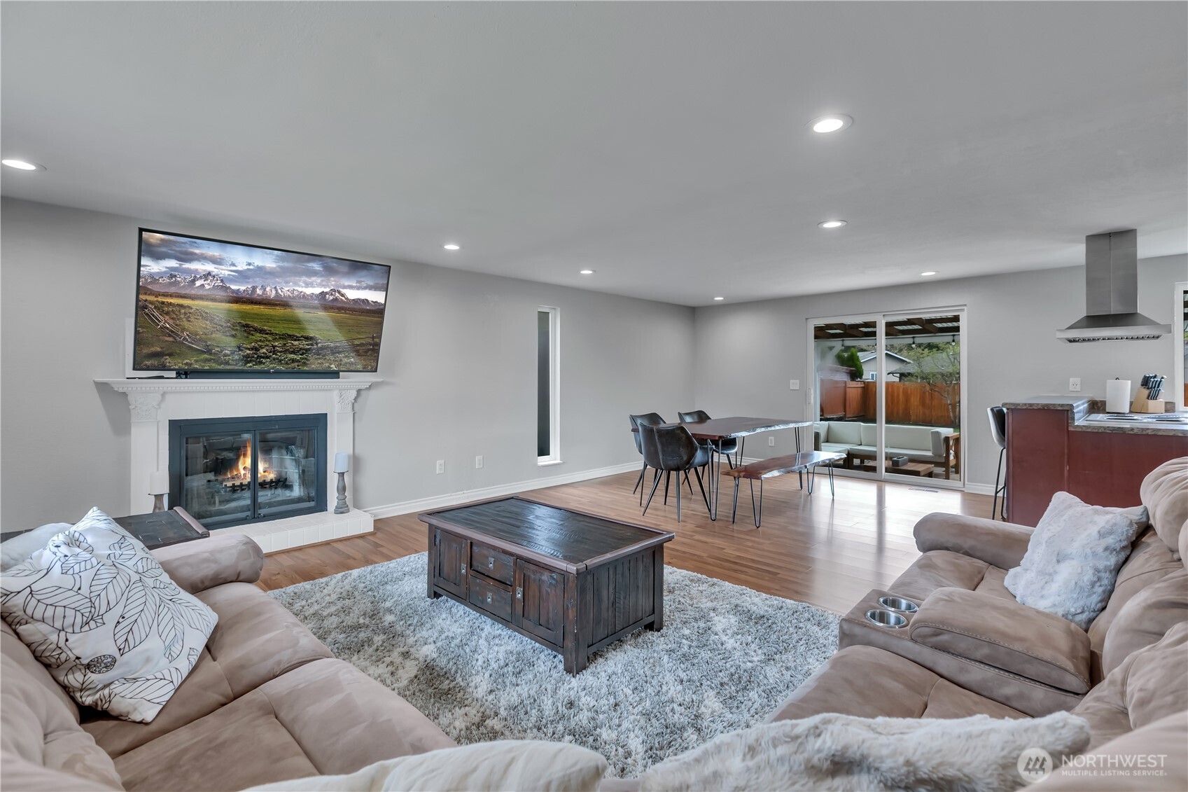 2622 25th Avenue Ct SE