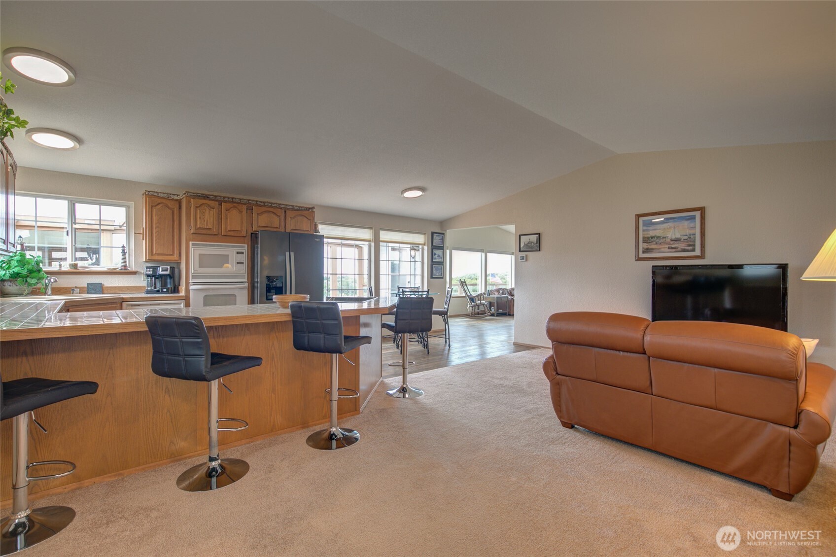 347 Sand Dune Avenue SW