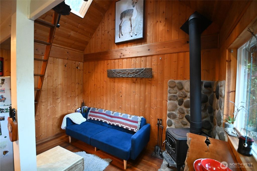 Photo of 51901 S Riverside Road, Gold Bar, WA 98251 (MLS # 2361473)