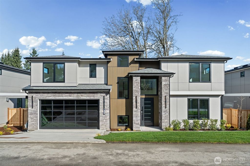 Photo of 16050 SE 44th Court, Bellevue, WA 98006 (MLS # 2517305)