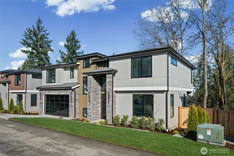 Photo of 16050 SE 44th Court, Bellevue, WA 98006 (MLS # 2517305)