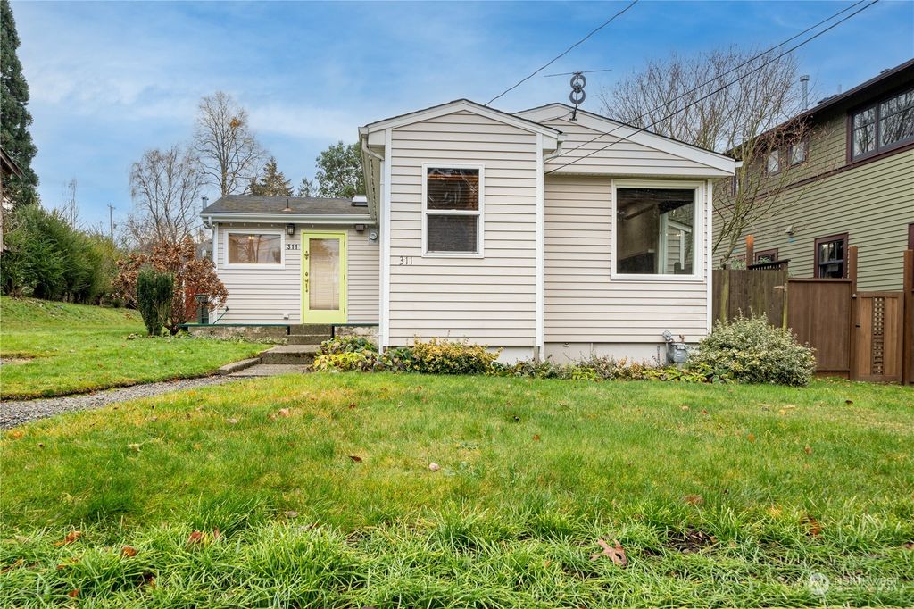 Photo of 311 NE 95th Street, Seattle, WA 98115 (MLS # 2316204)