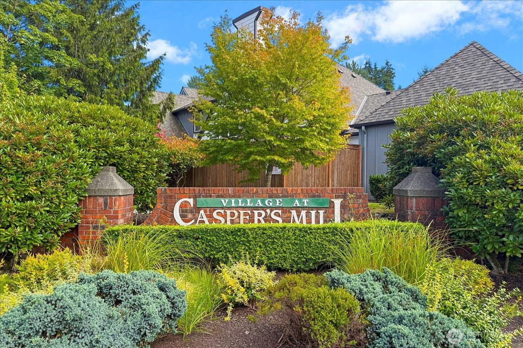 Photo of 1600 121st Street SE #S-103, Everett, WA 98208 (MLS # 2562501)