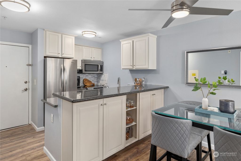 Photo of 769 Hayes Street #404, Seattle, WA 98109 (MLS # 2028286)