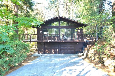 Photo of 2431 W Lynnwood Drive, Longview, WA 98632 (MLS # 2374900) Photo of 2431 W Lynnwood Drive, Longview, WA 98632 (MLS # 2374900)