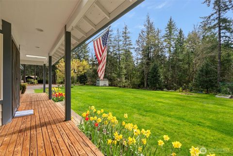 Photo of 5623 NW Millglade Lane, Bremerton, WA 98312 (MLS # 2497034)