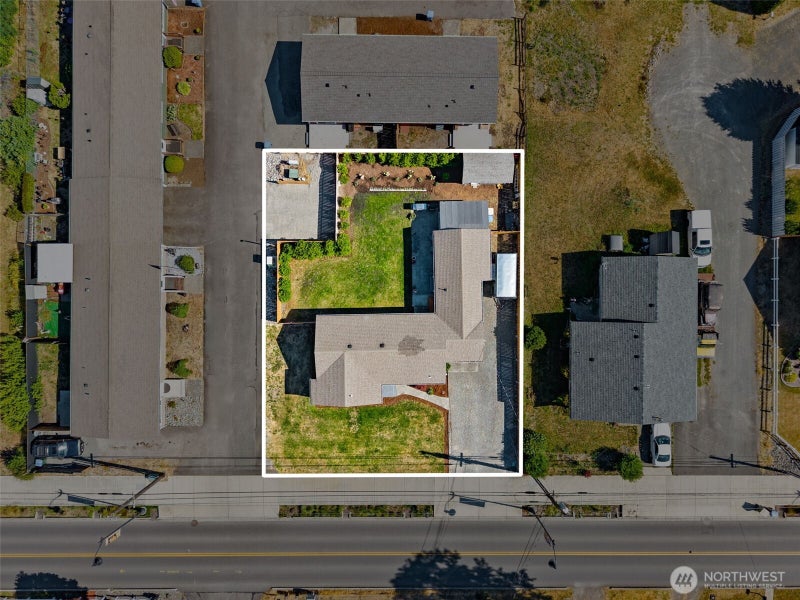2801 Borst Avenue