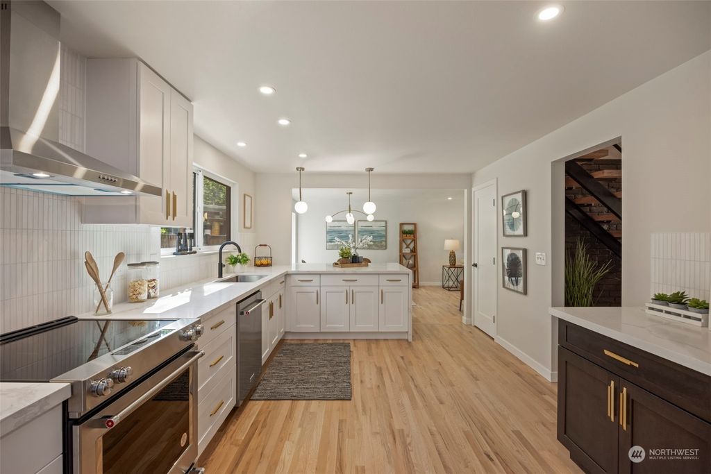 listing image 9365956768210320688