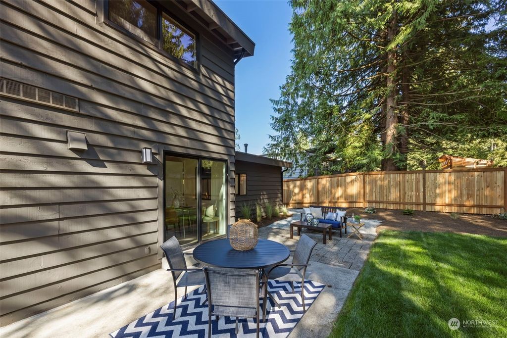 listing image 9367327713804222799