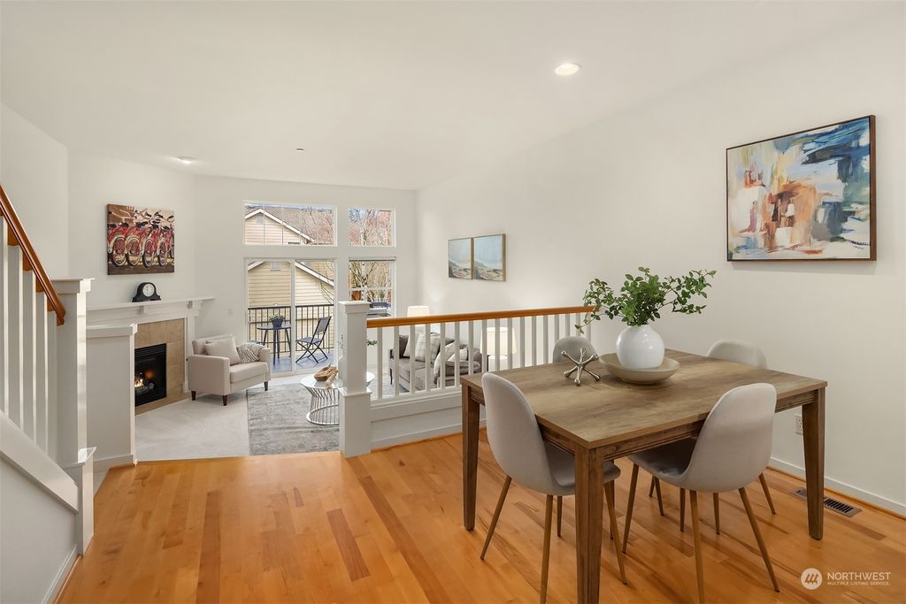Photo of 1939 NE Killian Lane #12-B, Issaquah, WA 98029 (MLS # 2198107)
