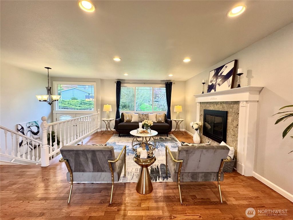 Photo of 430 128 Avenue SE, Bellevue, WA 98005 (MLS # 2507700)