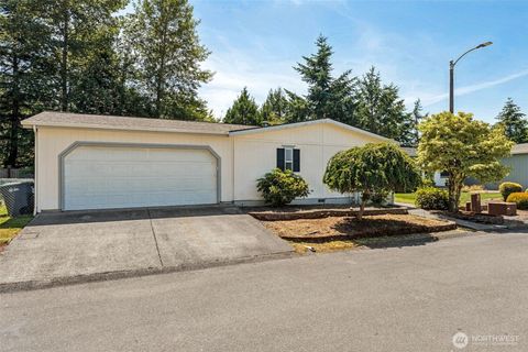 Photo of 12308 155th Street Ct E #21, Puyallup, WA 98374 (MLS # 2545621)