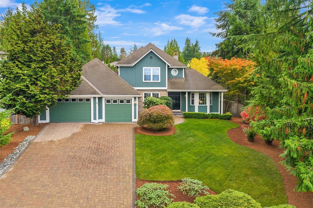 Photo of 1105 NW Inneswood Drive, Issaquah, WA 98027 (MLS # 2598224)