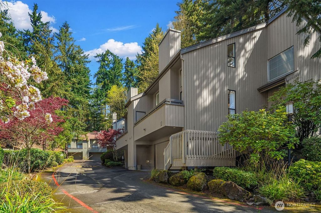 Photo of 3506 108th Place NE #2, Bellevue, WA 98004 (MLS # 2518756)