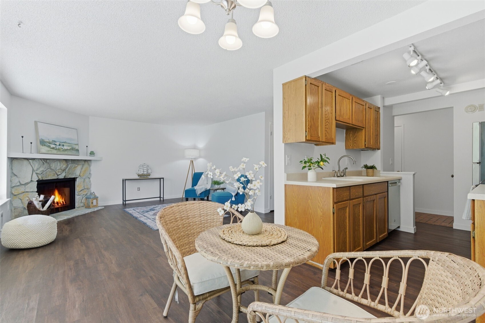 26425 Pennsylvania Avenue NE 4