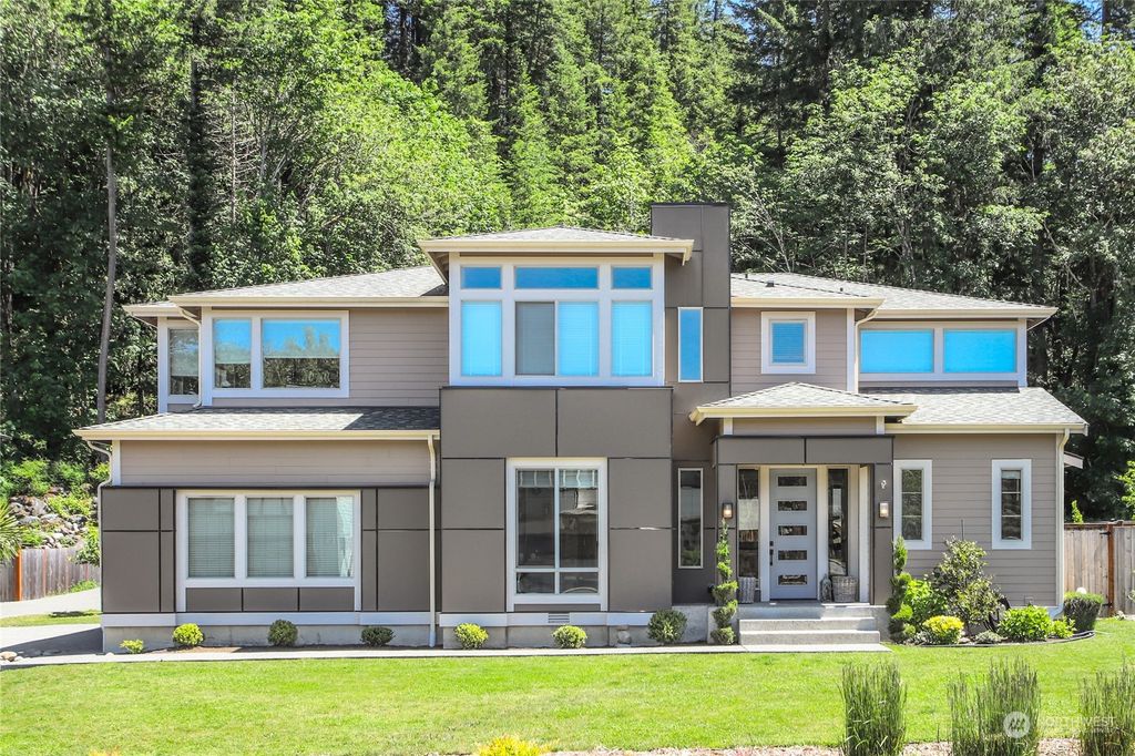Photo of 4506 327th Place NE, Carnation, WA 98014 (MLS # 2250366)